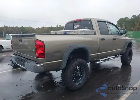 2007 Dodge Ram 1500 Slt/Trx4 Off Road/Sport из США, поврежденный, VIN 1D7HU18P17J596244